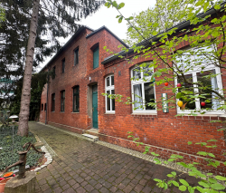 Nebengebäude (Anbau)