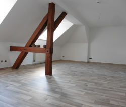 Helle 4-Zi. Whg. in zentraler Lage