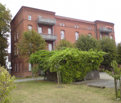 Schöne helle 3-Zi. Wohnung mit Balkon